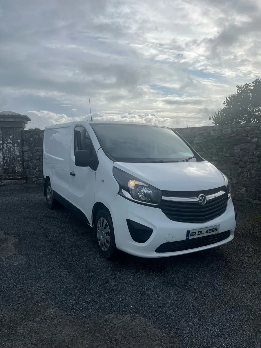 Vivaro - Image 2