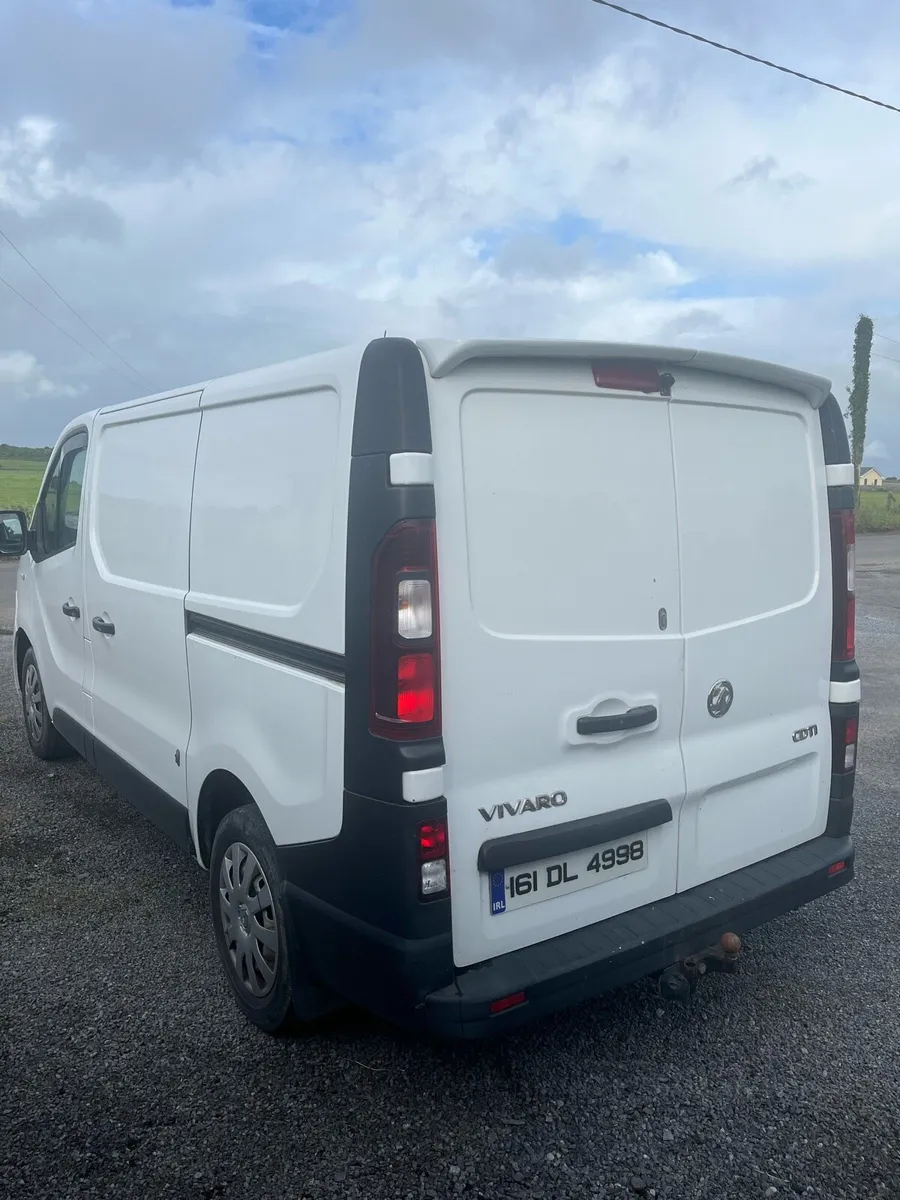 Vivaro - Image 3