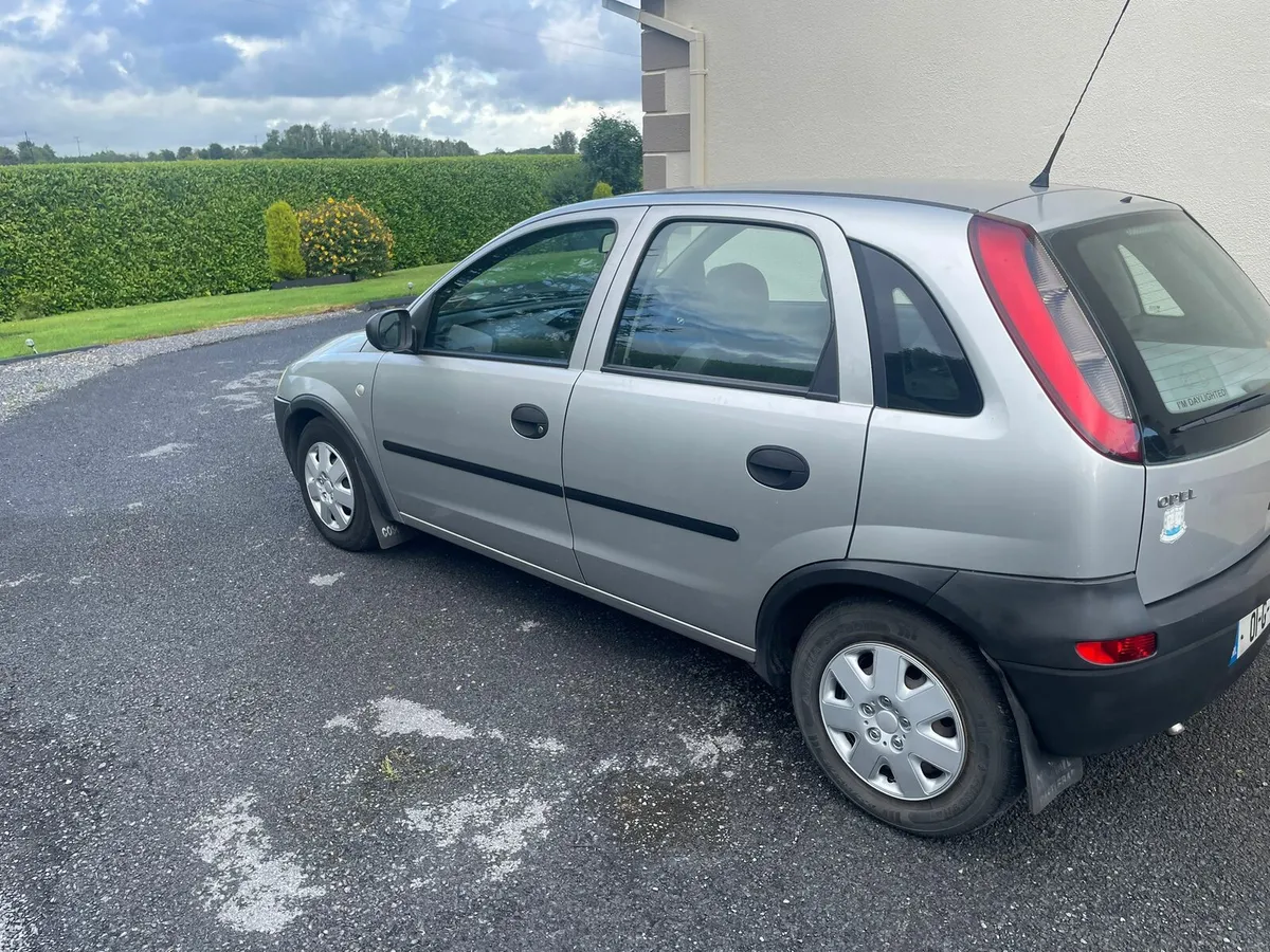 Opel corsa - Image 4