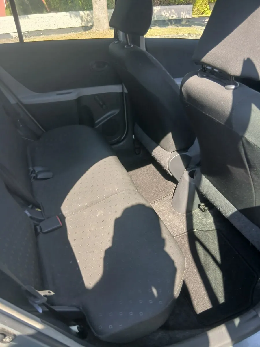 Toyota Yaris 2008 - Image 4