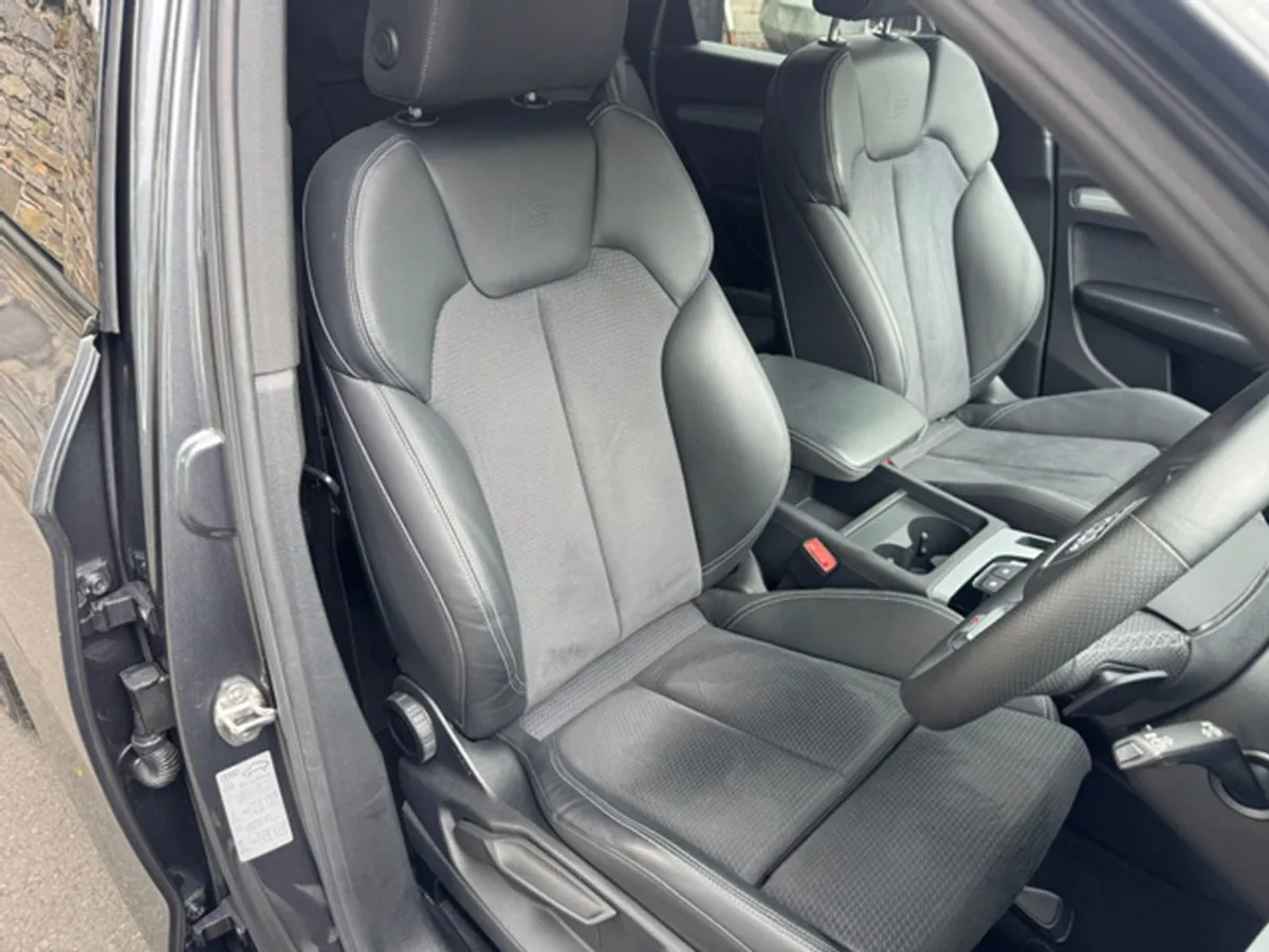 Audi Q5 S Line 50 Tfsi E Quattro//shadowlined//20 - Image 4