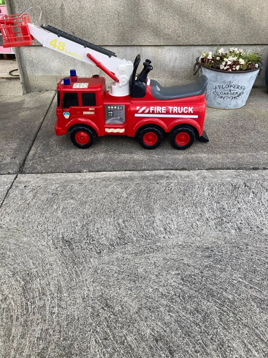 Toy fire truck from Smyths