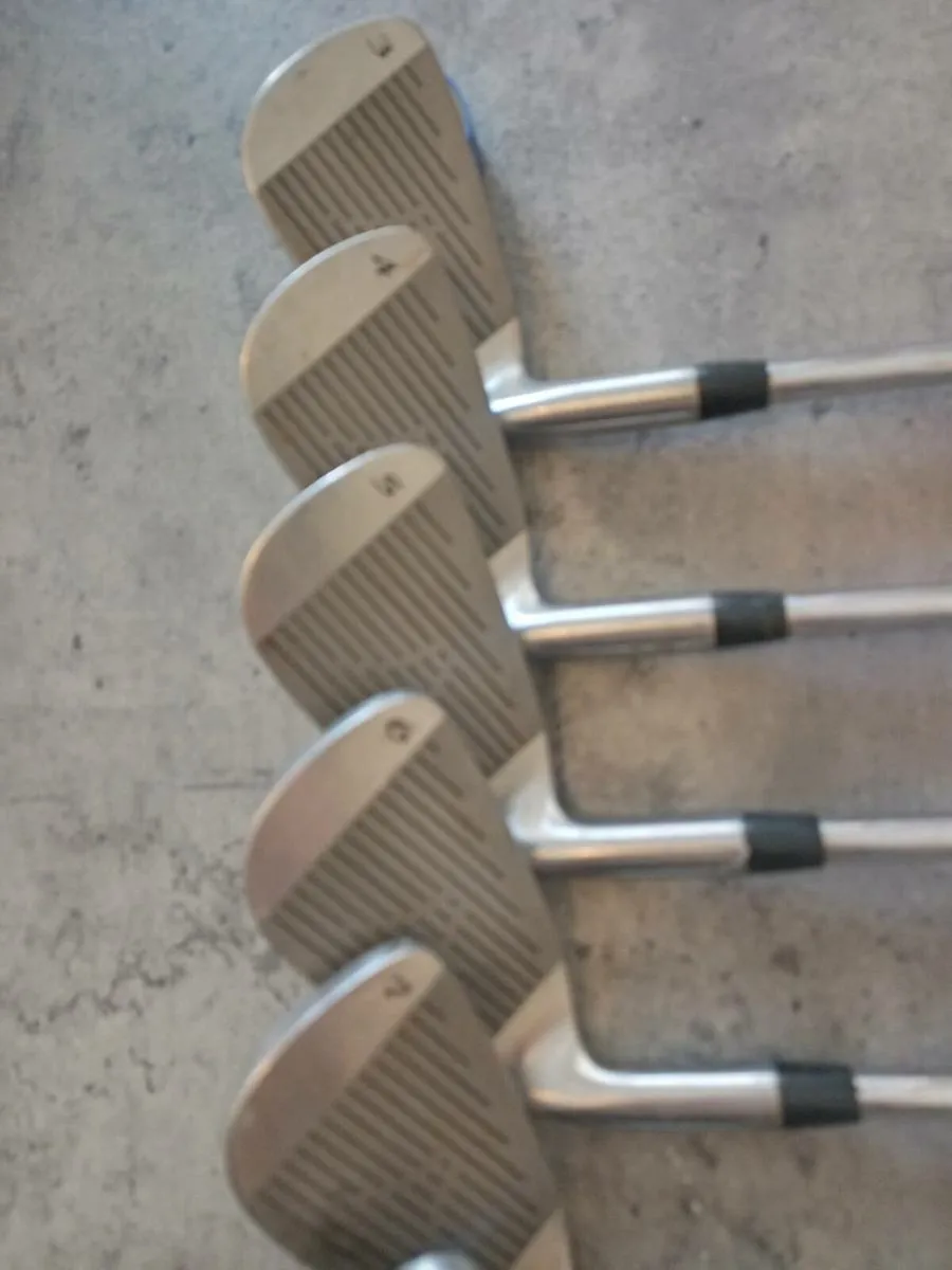 Wilson golf irons. Right handed clubs. - Image 4