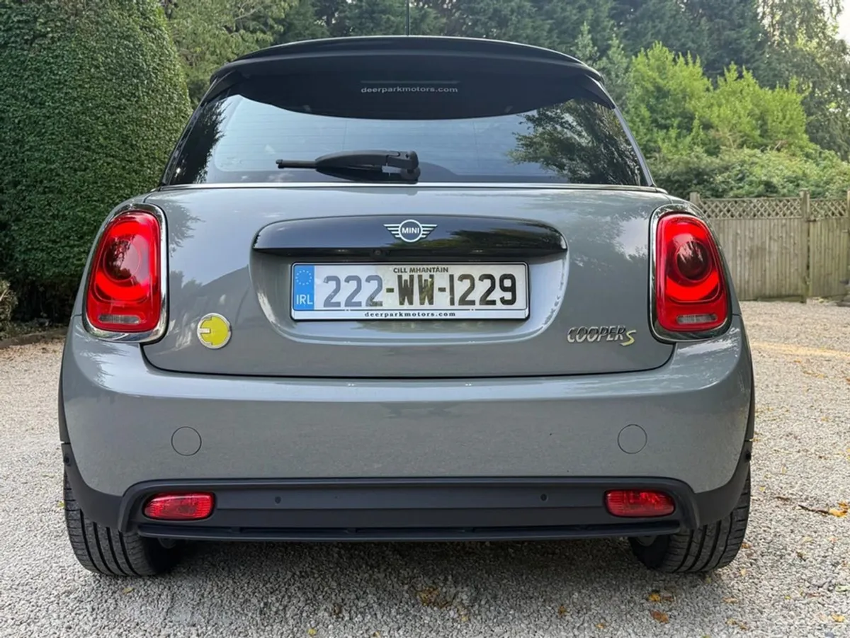 MINI HATCH Level 3 Cooper SE  sunroofamazing Spec - Image 4