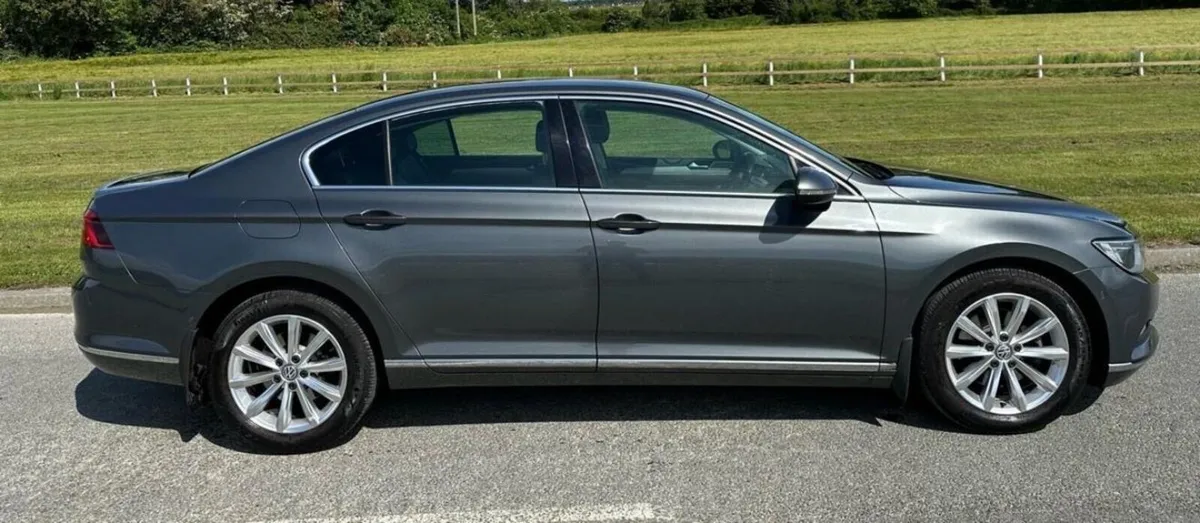Volkswagen Passat Auto 2016 TAX/NCT 01/26 - Image 3