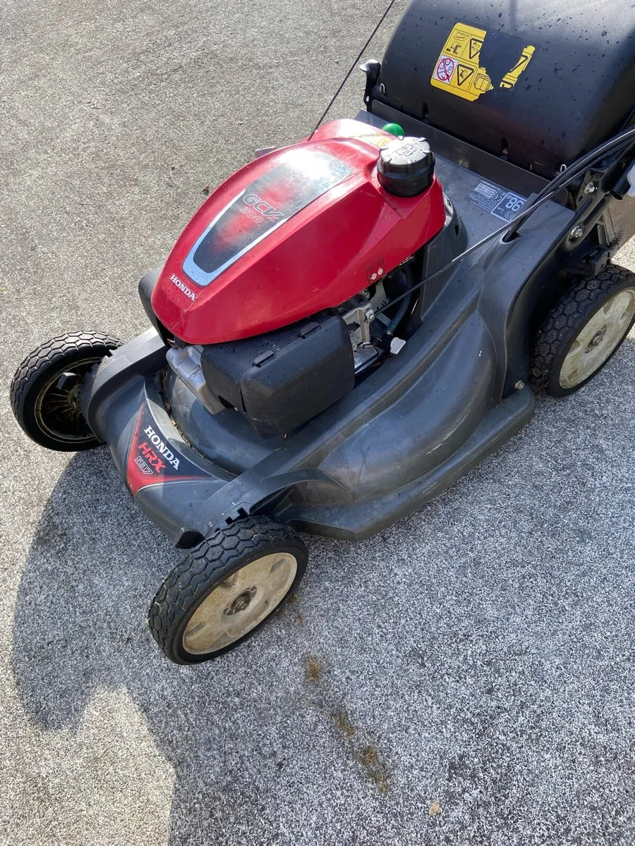 Honda lawnmower - Image 3