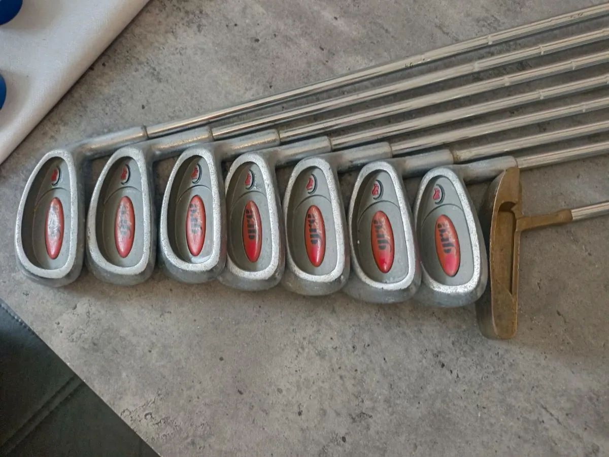 Masters golf irons. Right handed clubs. - Image 3