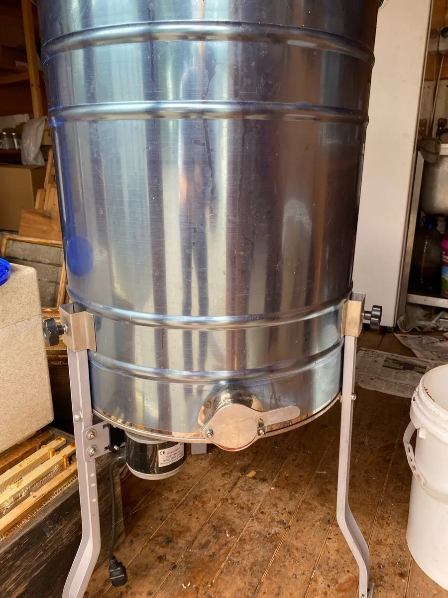 Honey extractor - Image 4