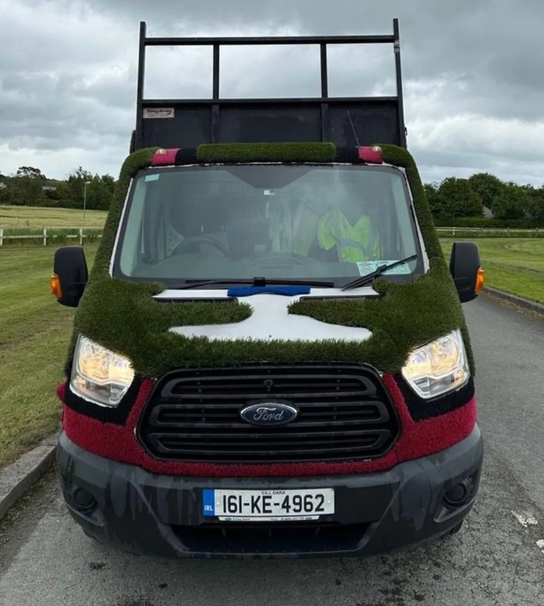 Ford Transit Tipper 2016 DOE 08/25 - Image 2