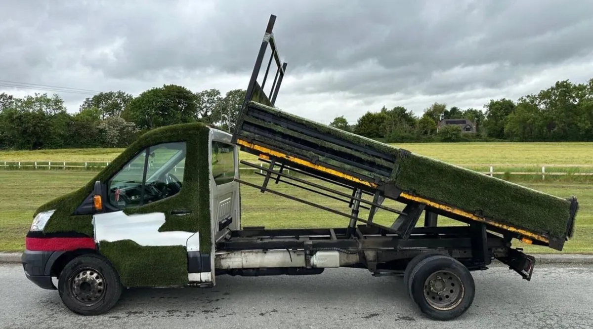 Ford Transit Tipper 2016 DOE 08/25 - Image 4