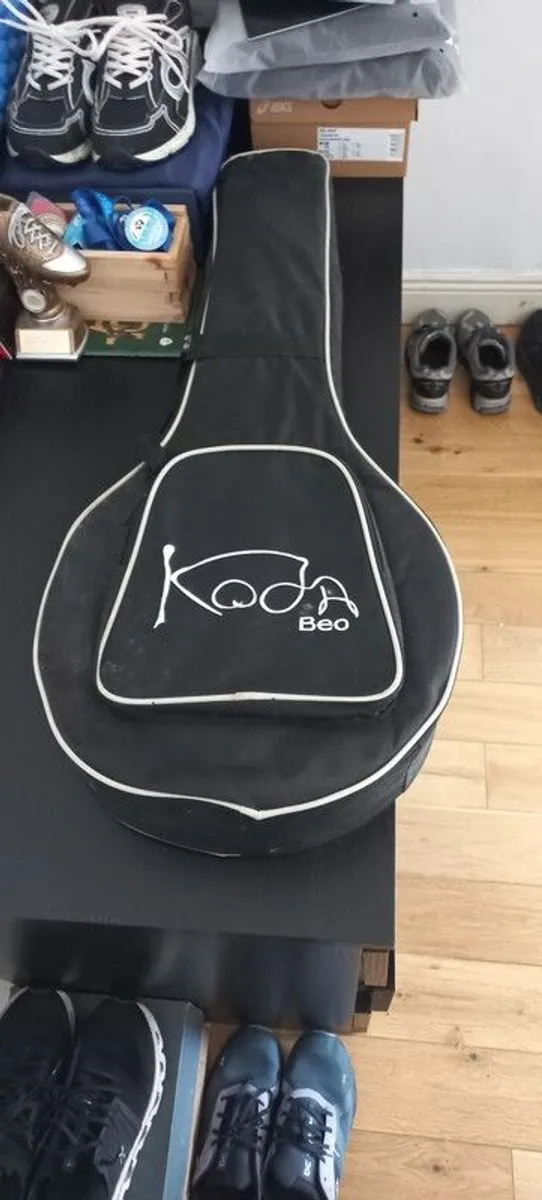 koda 4 String - Image 1