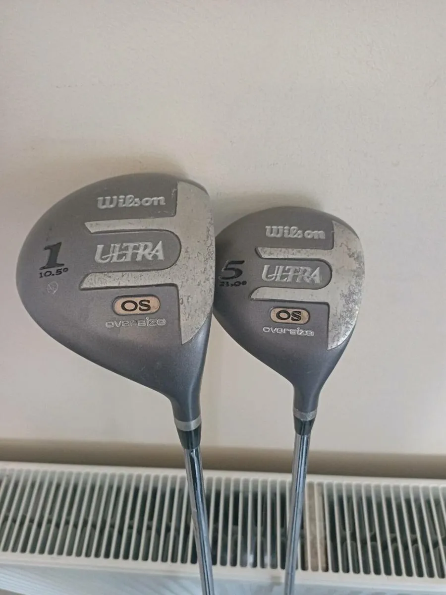 Wilson golf driver and 5 wood. Right handed clubs - Image 1