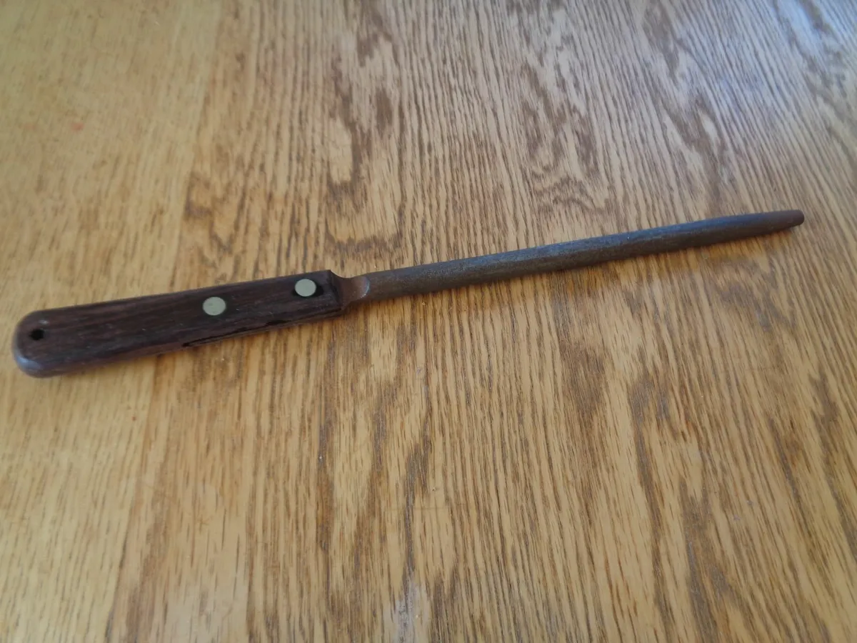 Vintage Kitchen Knife Sharpner for Sale