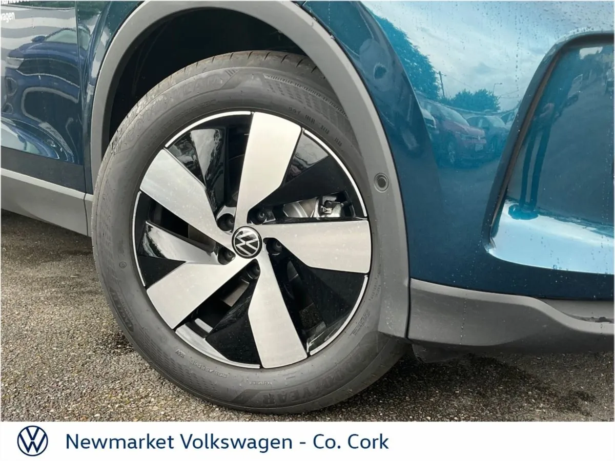 Volkswagen Tiguan Edition 75 2.0tdi DSG Automatic - Image 2