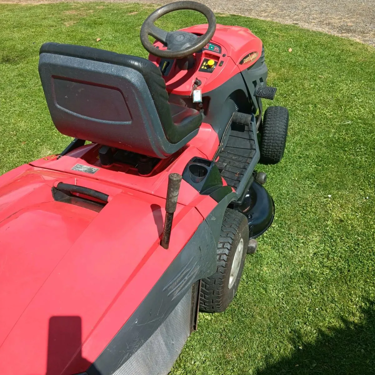 Castlegarden hydrostatic Honda engine - Image 3