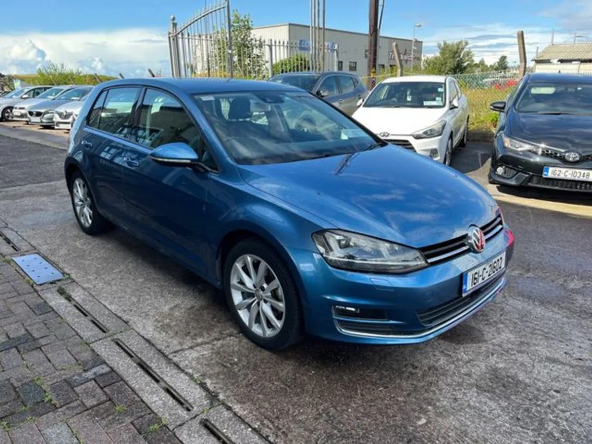 Volkswagen Golf Highline 1.4 tsi - Image 4