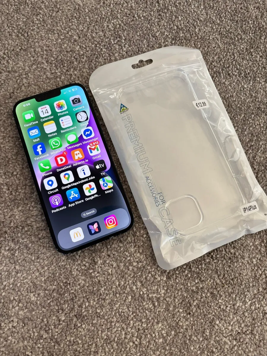 iPhone 14 Plus black sim free 128Gb with acc - Image 2