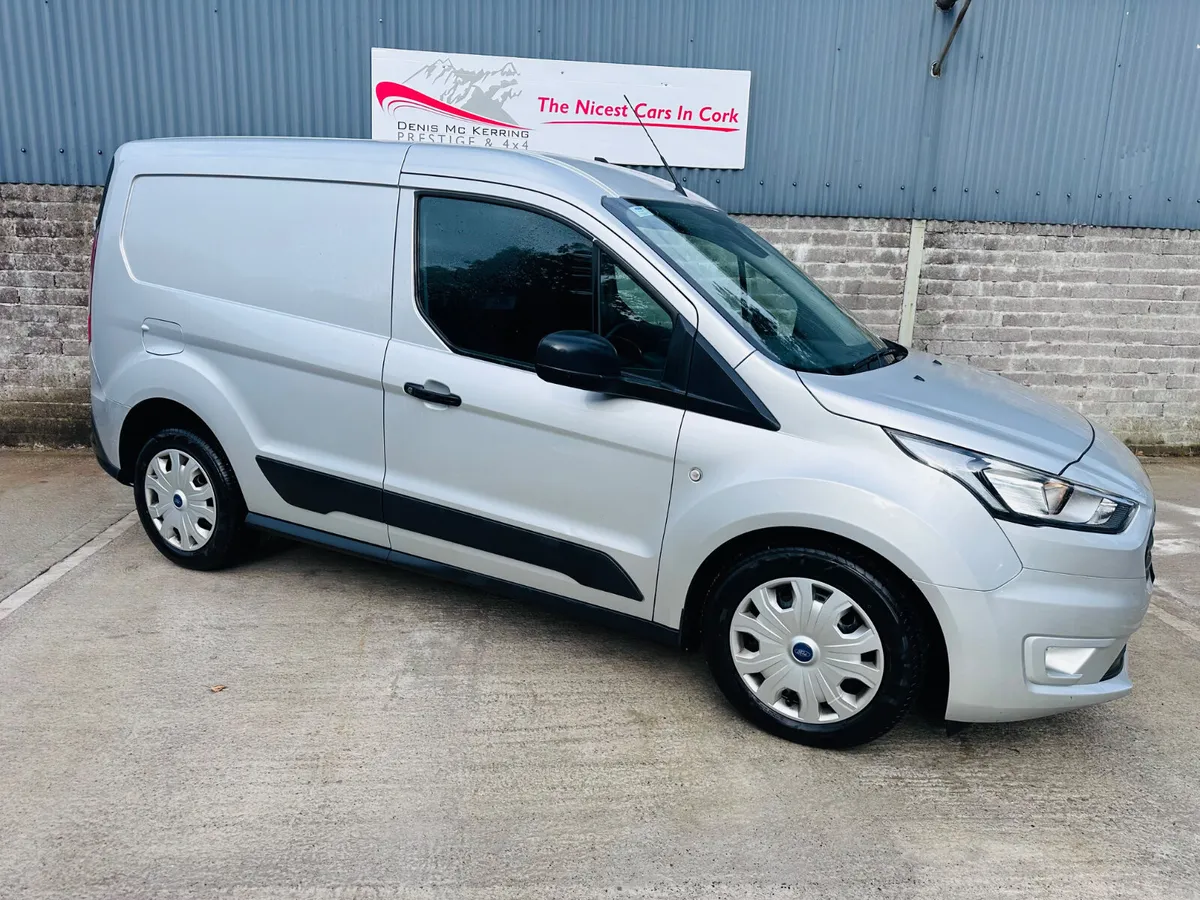 Ford Transit Connect 3 Seater 2021 - Image 2