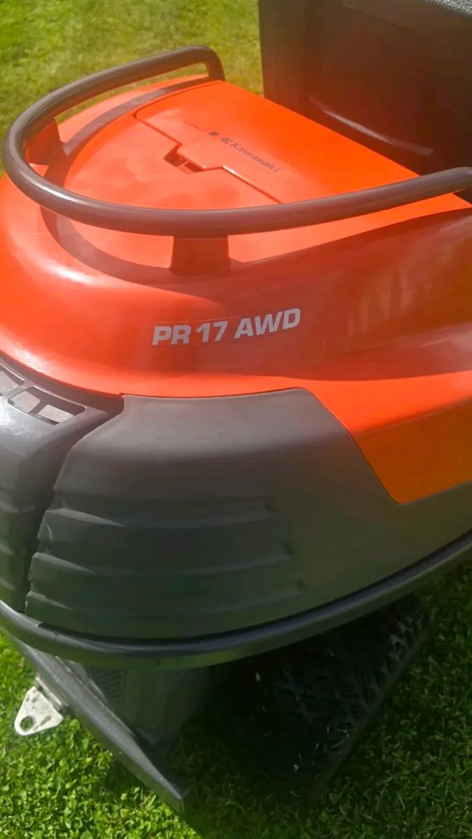 Husqvarna 4x4 Pro Rider - Image 3