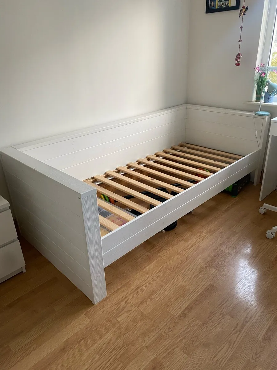 Bedroom set - Image 3