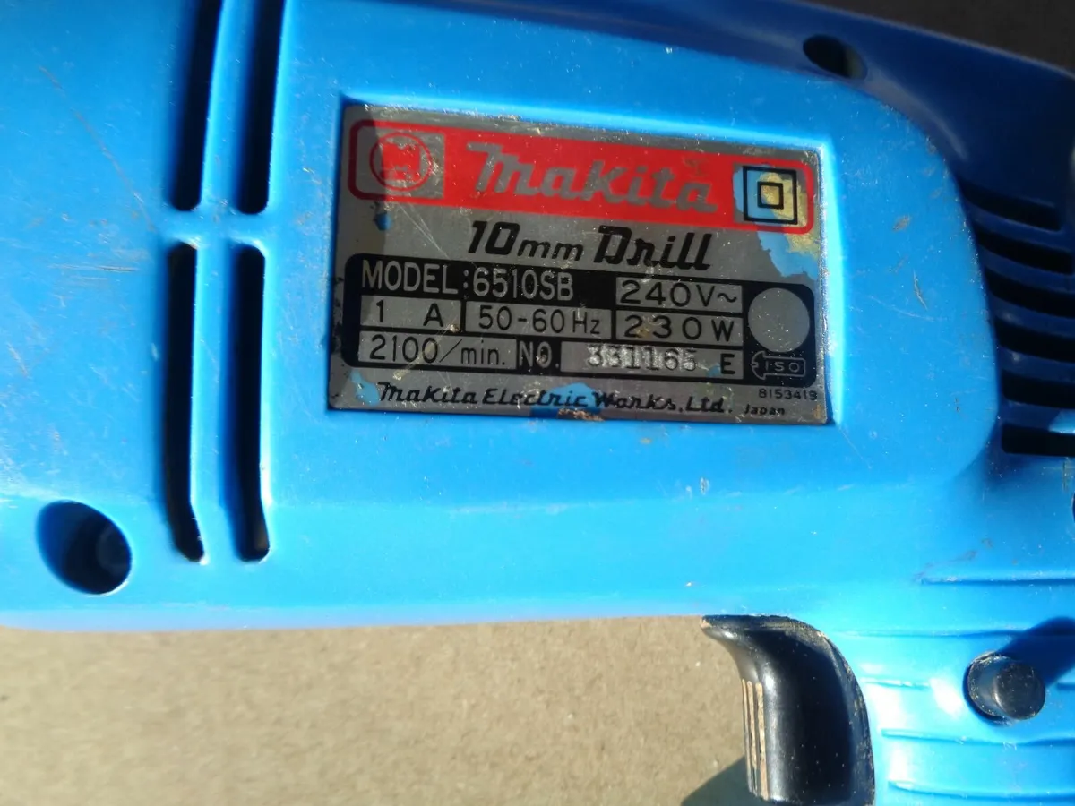 Makita 10mm Electric Drill for Sale - Image 2