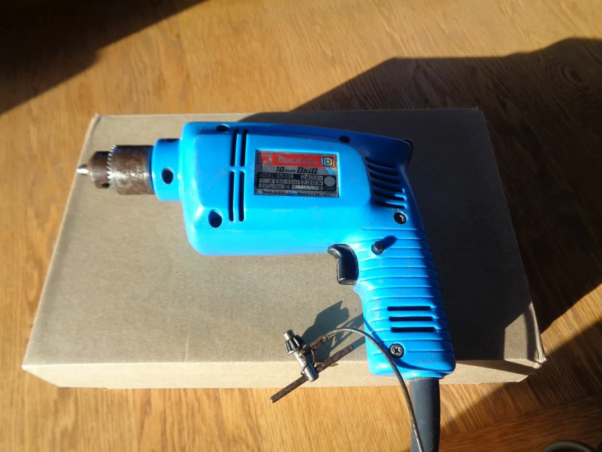 Makita 10mm Electric Drill for Sale - Image 4