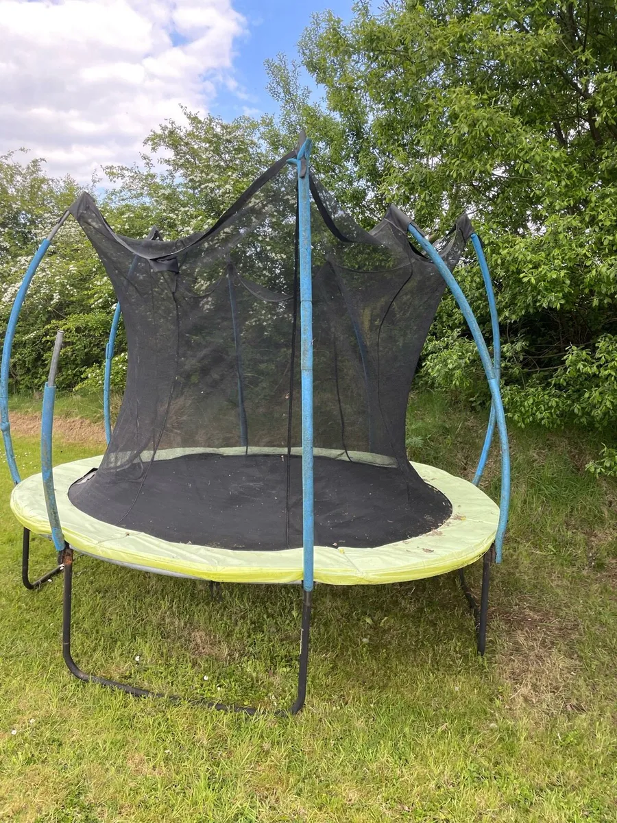 Trampoline - Image 2