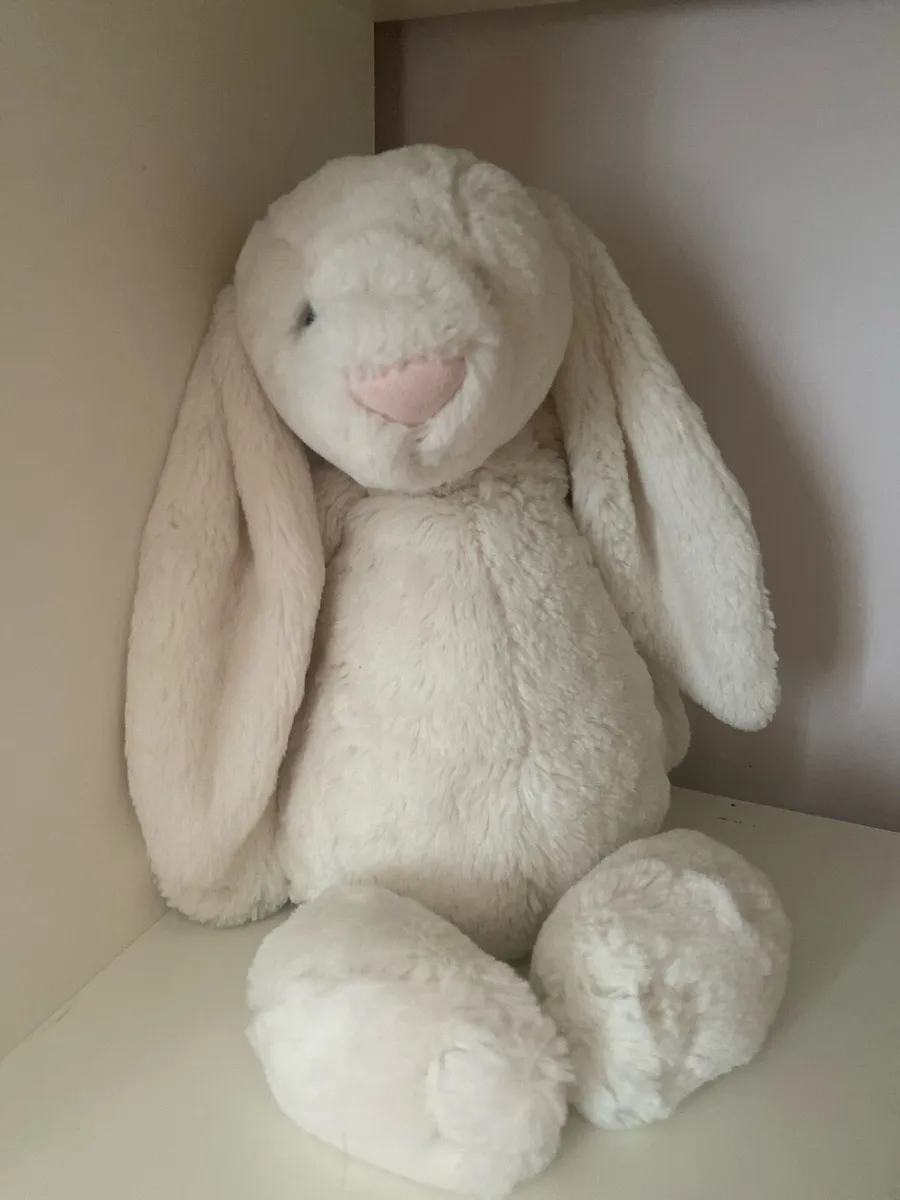 Jellycat Large Cream Bashful Bunny