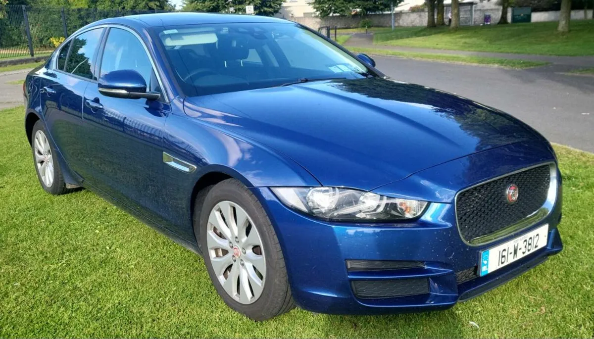 Jaguar XE - Image 1