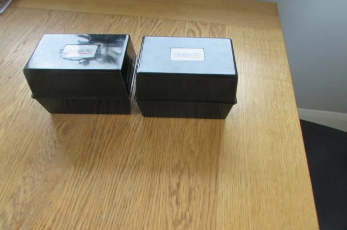 Index Card Boxes x 5 for Sale - Image 4