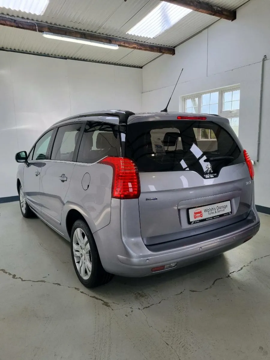 2015 Peugeot 5008 1.6hdi Blue Active 120bhp7Seater - Image 2