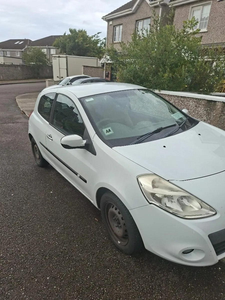 Renault Clio 2011 - Image 3