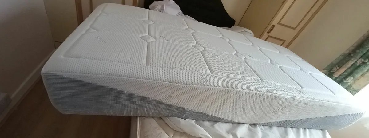 Mattress - Image 3