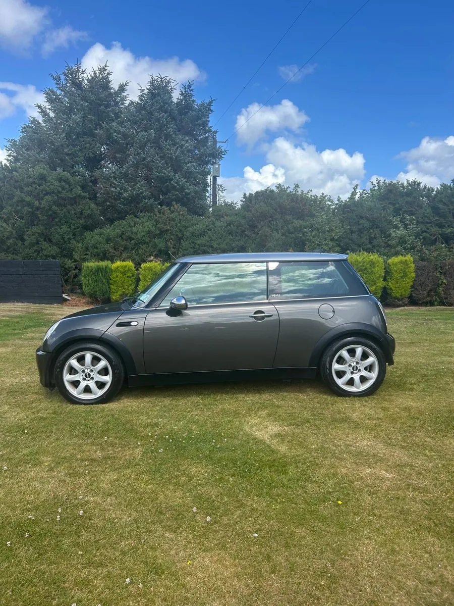 2006 Mini Cooper PARK LANE (only 149,500kms) - Image 1