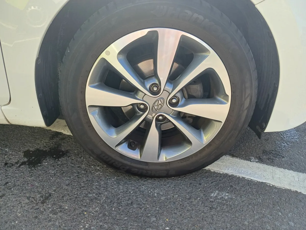 Hyundai i20 2016 - Image 2