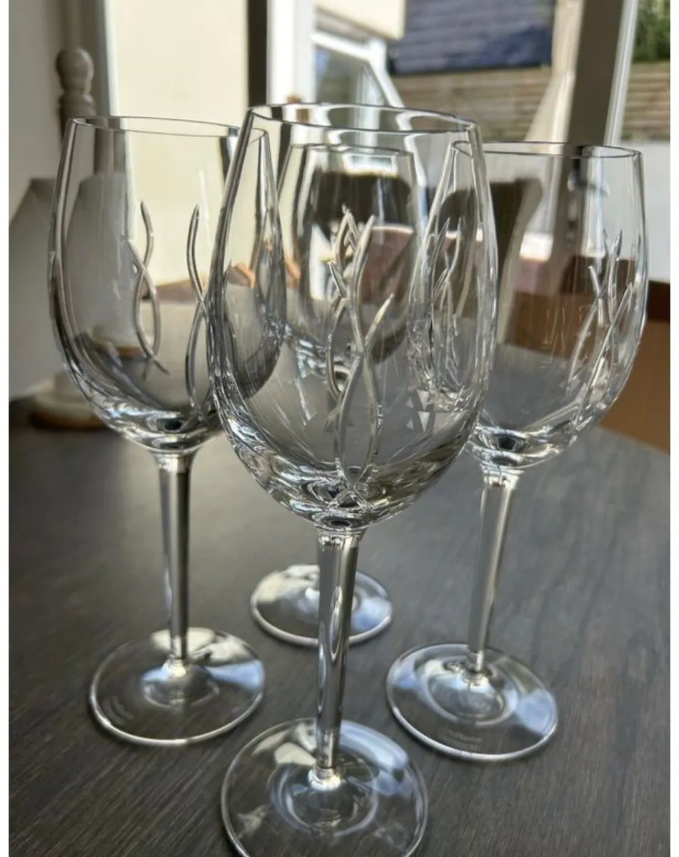 Waterford crystal x John Rocha Red Wine Glasses - Image 4