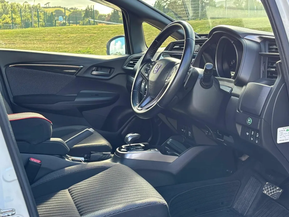 Honda Fit S Hybrid 2018 - Image 1