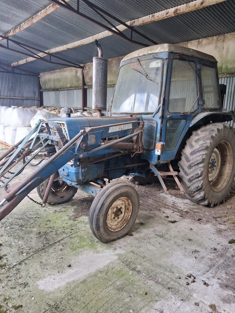 Ford 6600 & Welgar Square Baler - Image 2