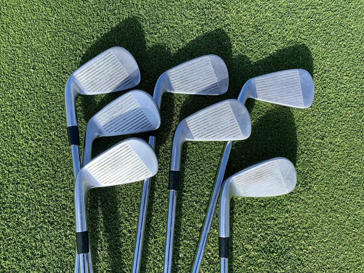 TaylorMade P-790 "Blades" Golf Irons Set (7 clubs) - Image 2