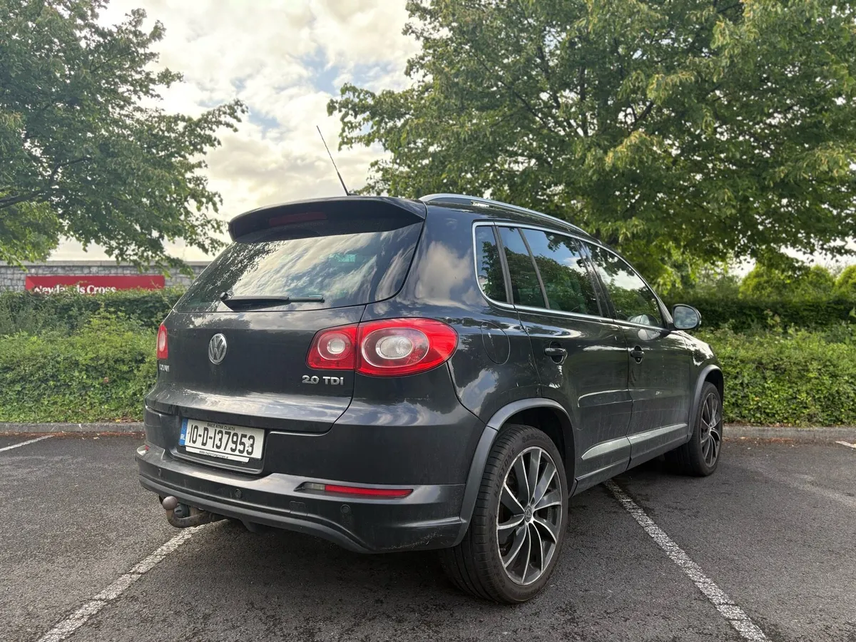 VOLKSWAGEN TIGUAN RLINE 2.0 AUTO - Image 3