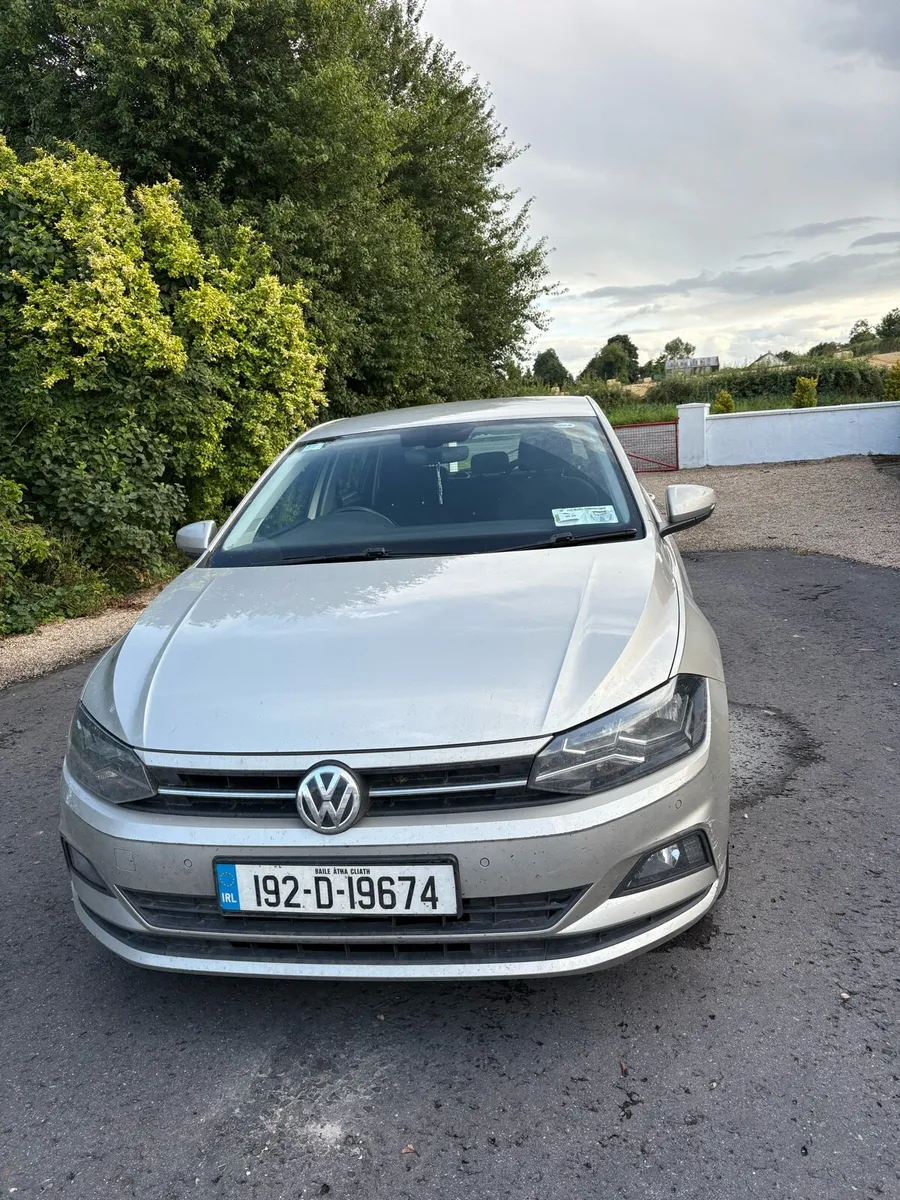 Car - Image 1