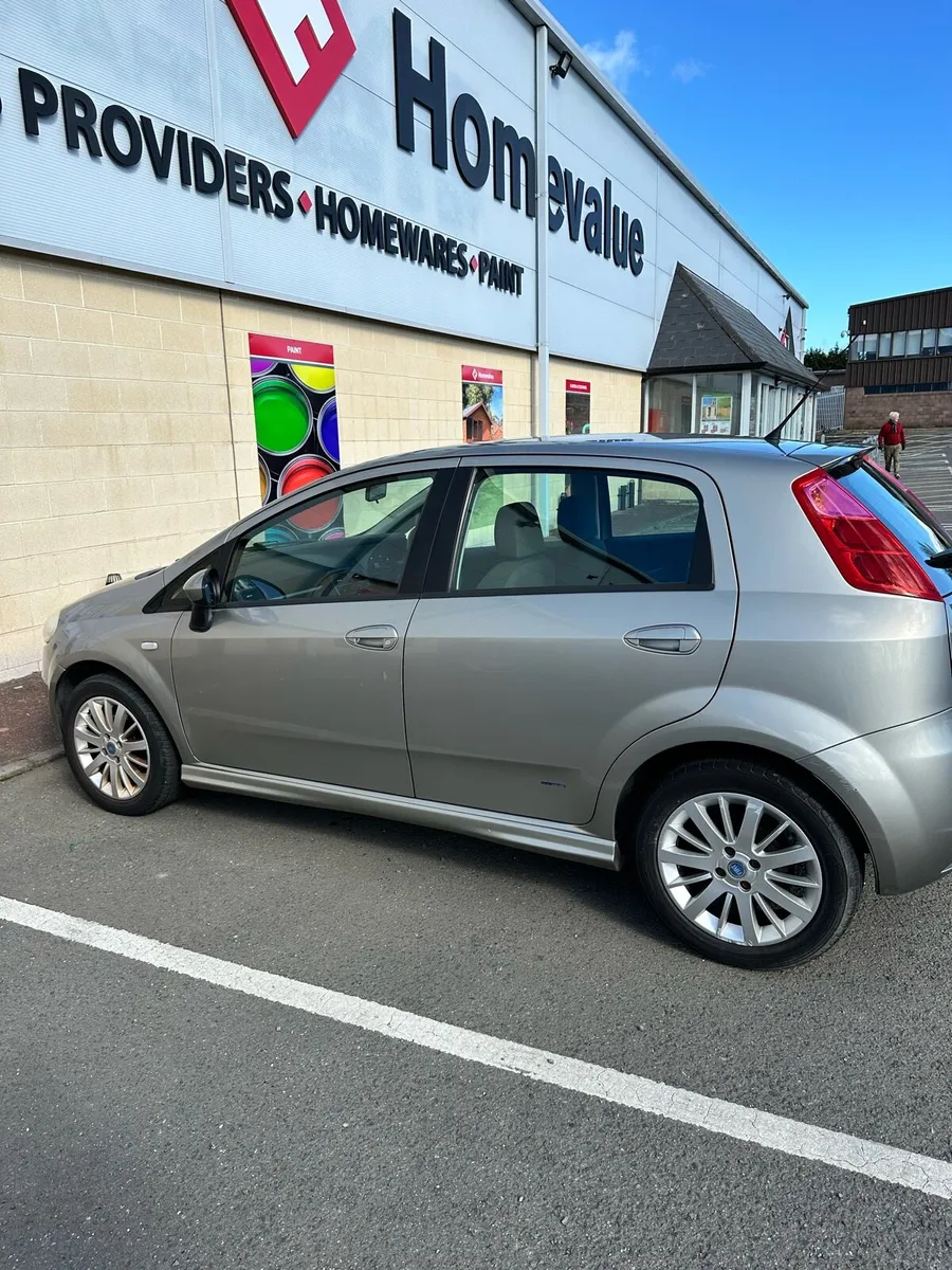 Fiat Grande Punto 1.4 16V - Image 2