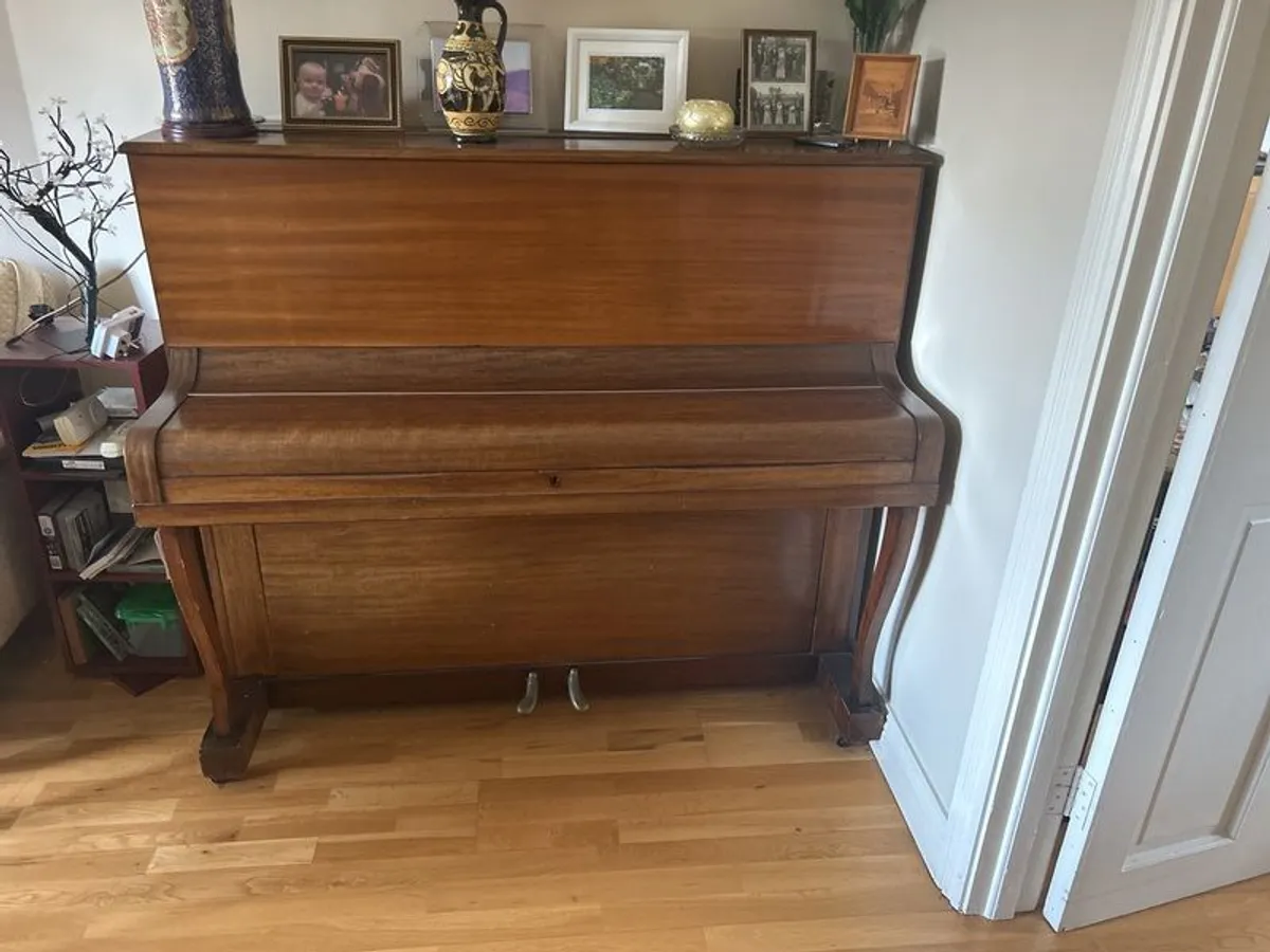 Steinbach Uprigt Piano - Image 1