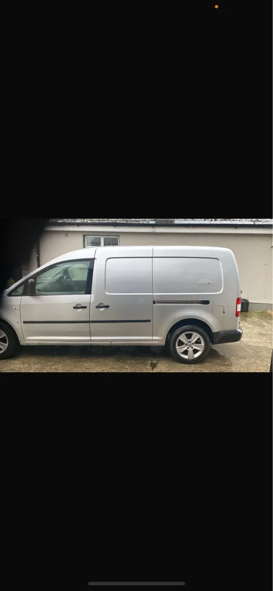 Volswagen Caddy Maxi van 2 litre diesel - Image 2