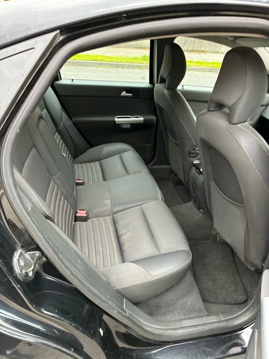 Volvo s40 - Image 2