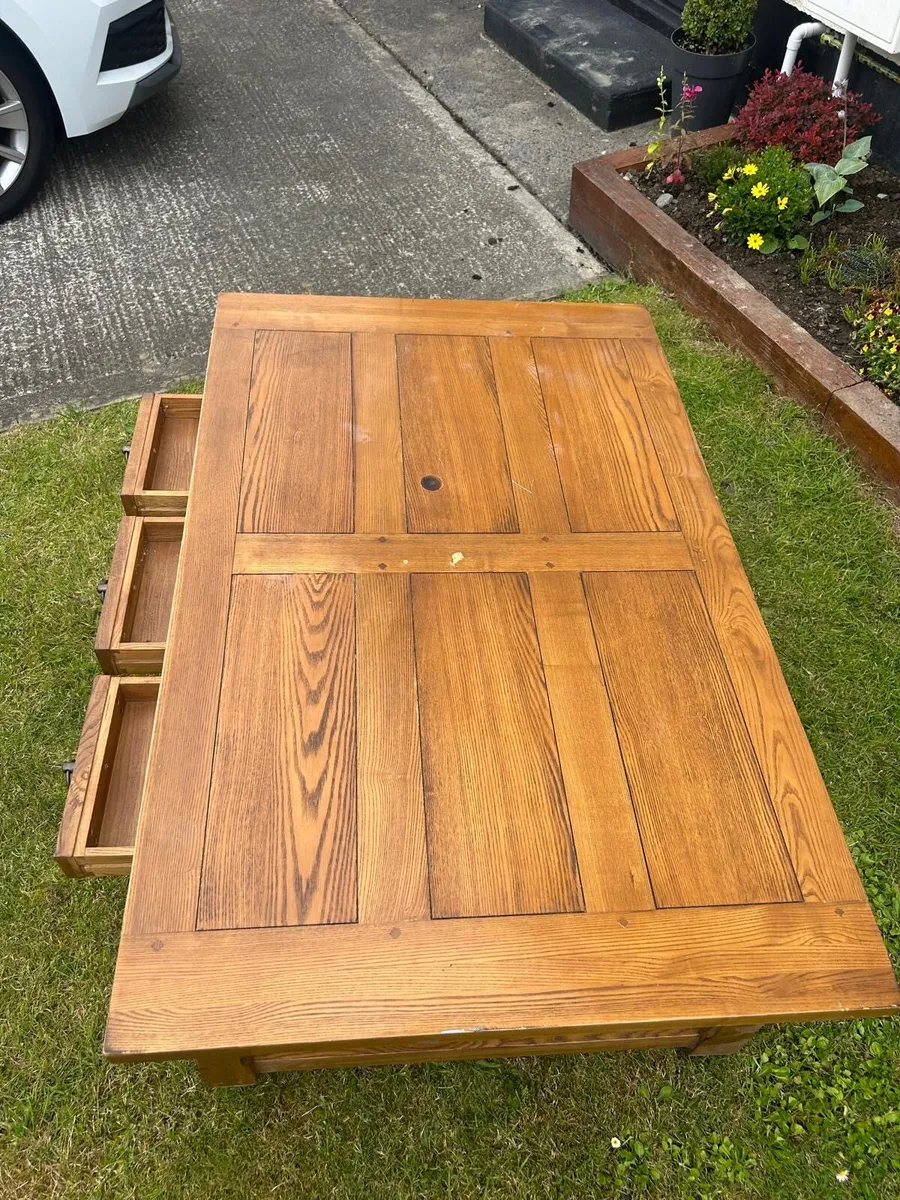 Beautiful Mexican Pine Coffee Table - Image 3