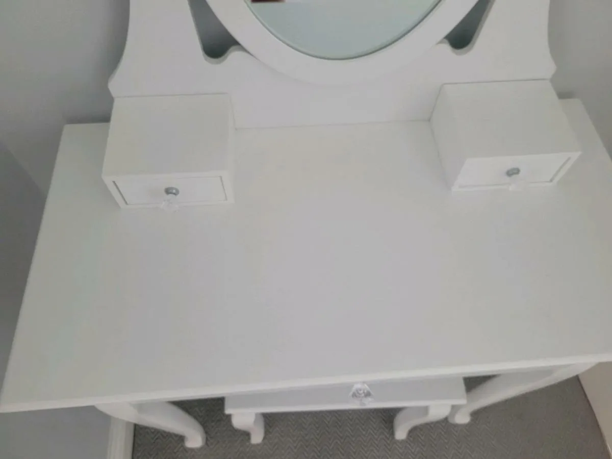 Childs Dressing Table - Image 4