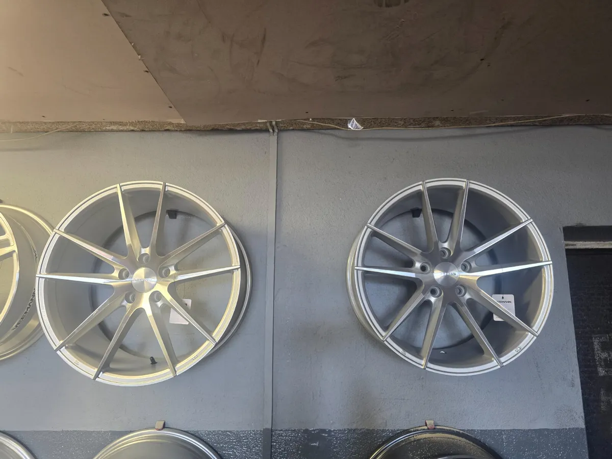 **Special** 18"/19" VEEMANN V-FS25 Alloys