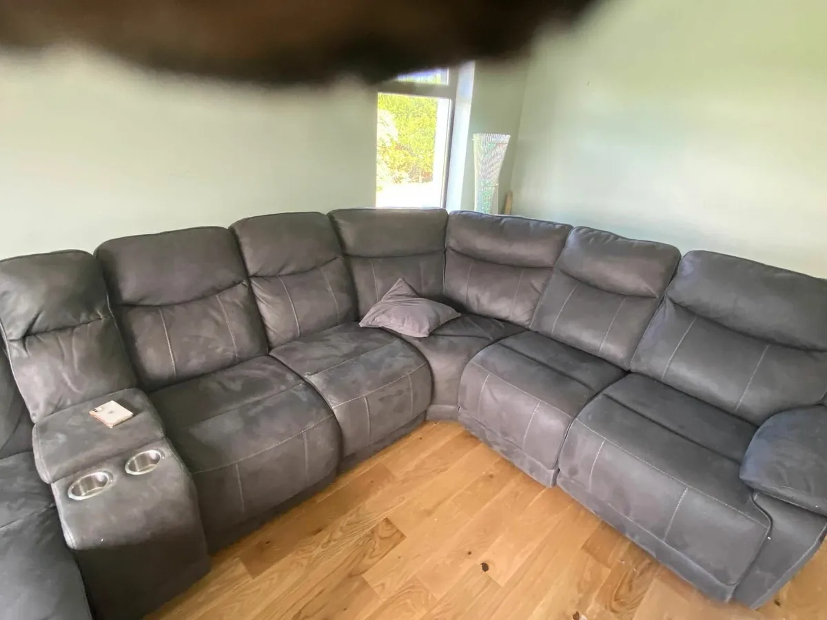 Sofa - Image 3