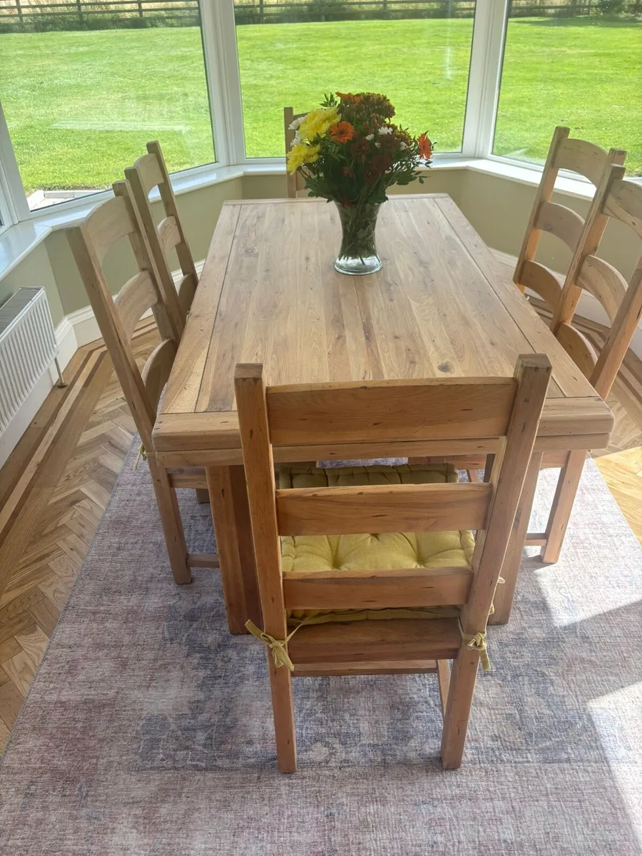Solid oak table and chairs - Image 2